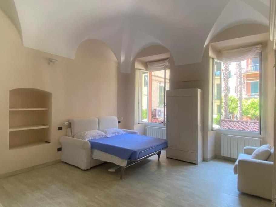 Appartamento Incantevole In Piazza Bresca, Sanremo Eksteriør bilde